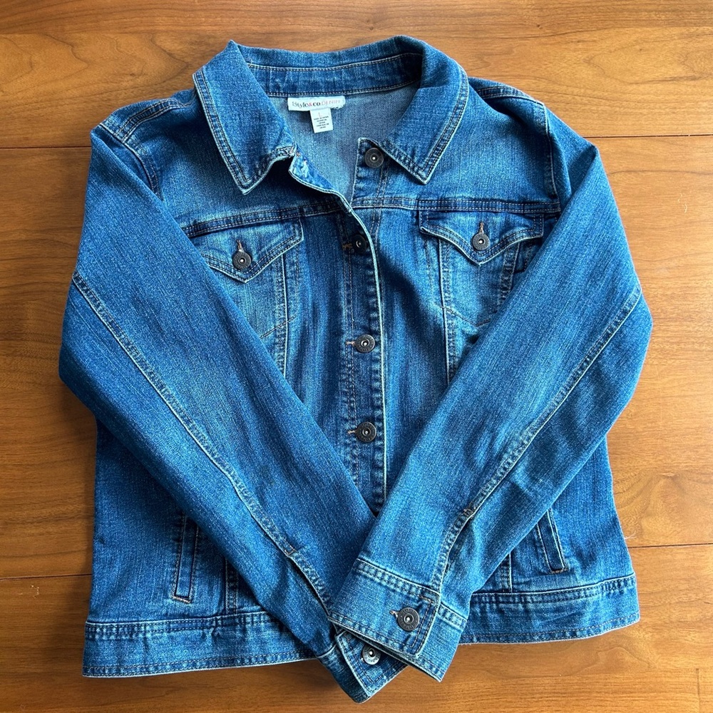 Style&Co Size Large Denim Jacket